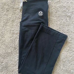 Lululemon wide leg